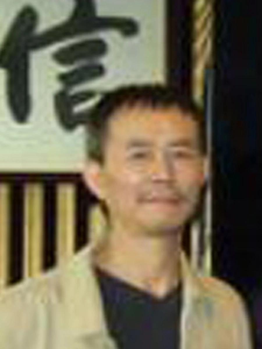 黄鸿